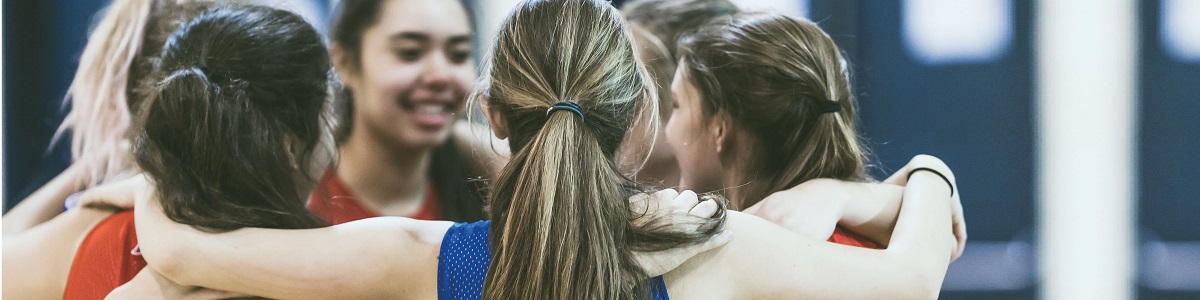 Deportología Pediátrica: las Nuevas Necesidades y sus Respuestas Deportología Pediátrica: las Nuevas Necesidades y sus Respuestas